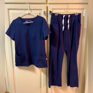 Urbane Performance Scrub Set